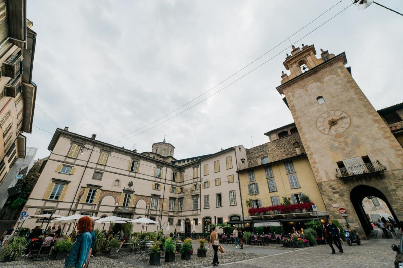 Apartament Old Town Square Bergamo Zewnętrze zdjęcie